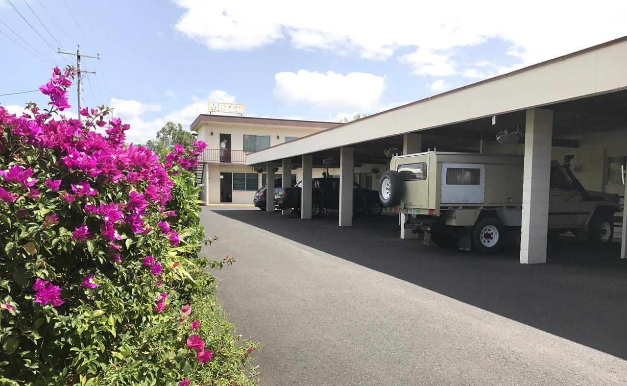 Cairns Motor Inn Bagian luar foto