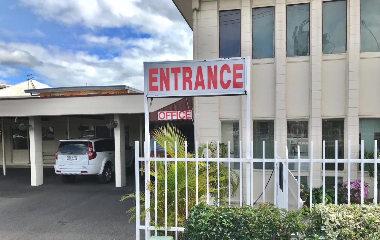 Cairns Motor Inn Bagian luar foto